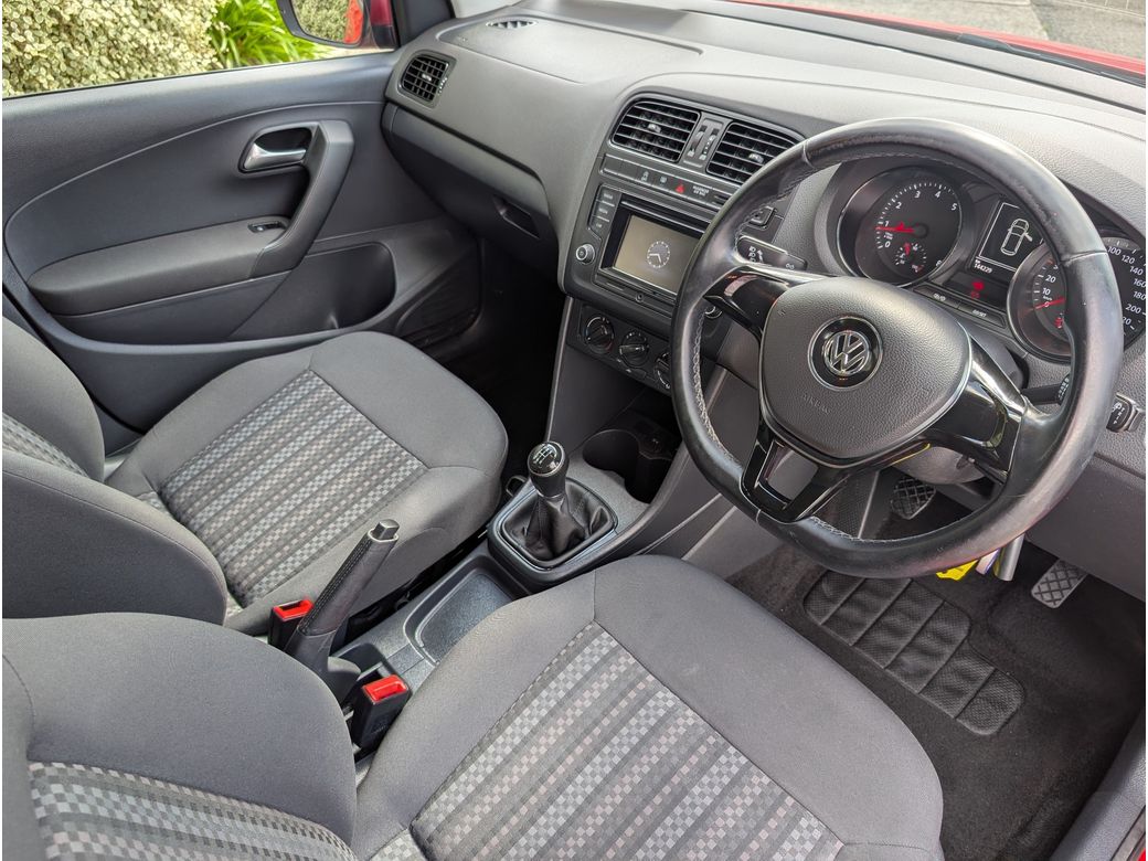 2015 Volkswagen Polo
