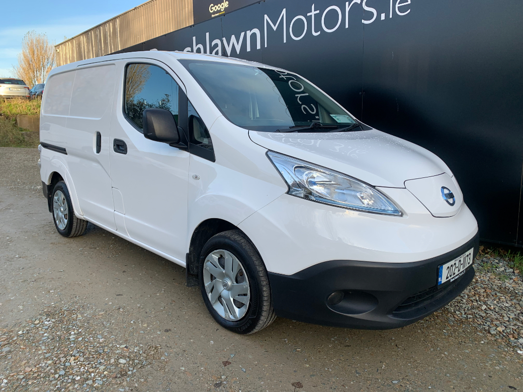 2020 Nissan eNV200