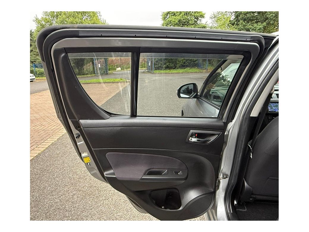 2012 Suzuki Swift