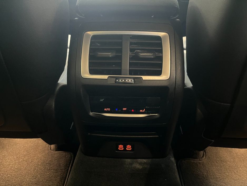 2025 BMW iX3