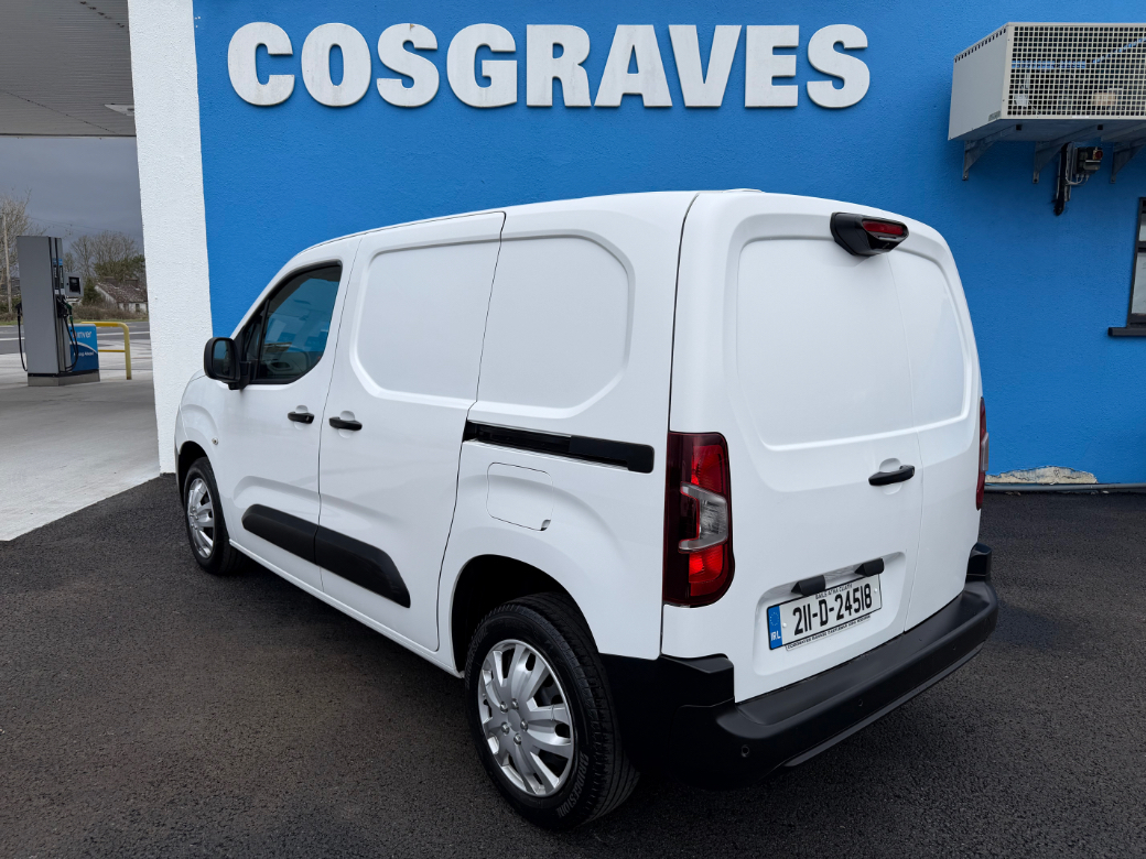 2021 Peugeot Partner