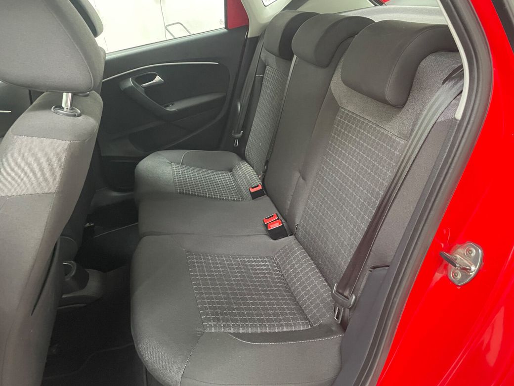 2016 Volkswagen Polo