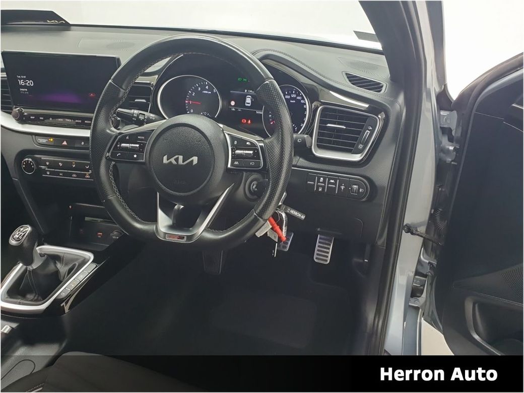 2023 Kia Ceed