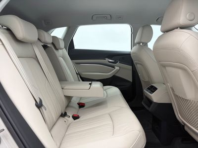 2024 Audi Q8 e-tron