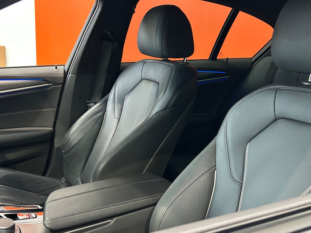 2021 BMW 5 Series