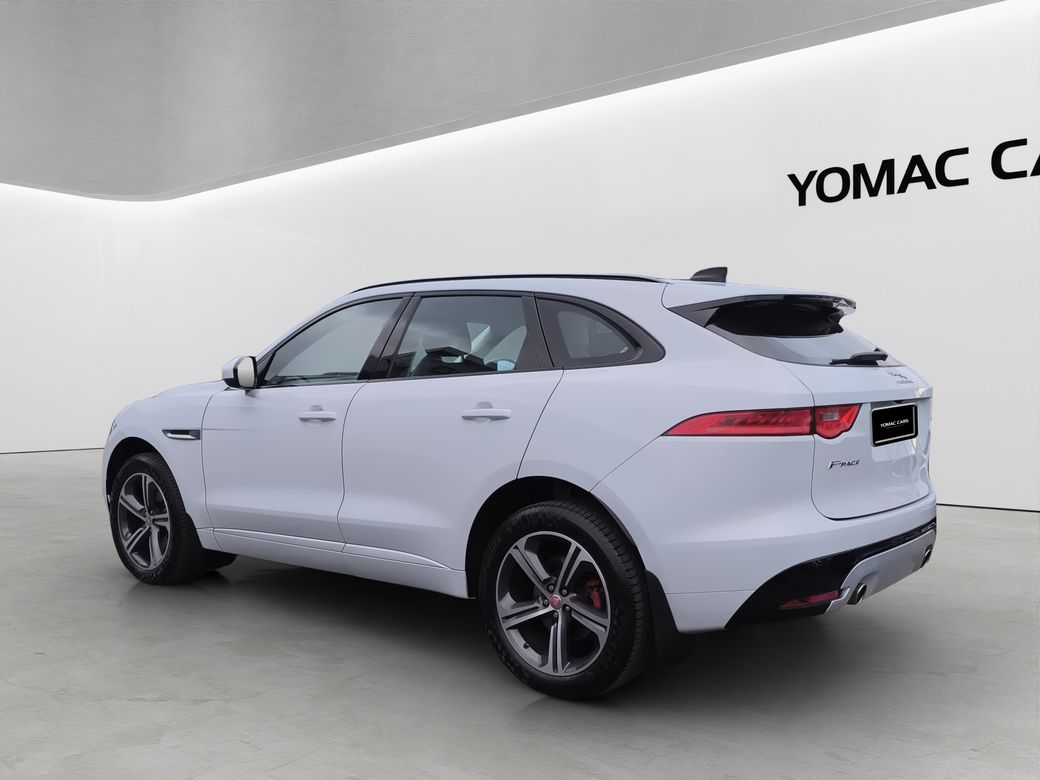 2019 Jaguar F-Pace