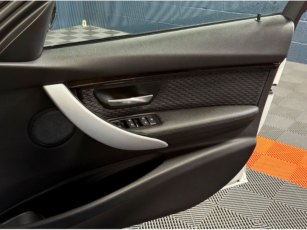 2016 BMW 3 Series
