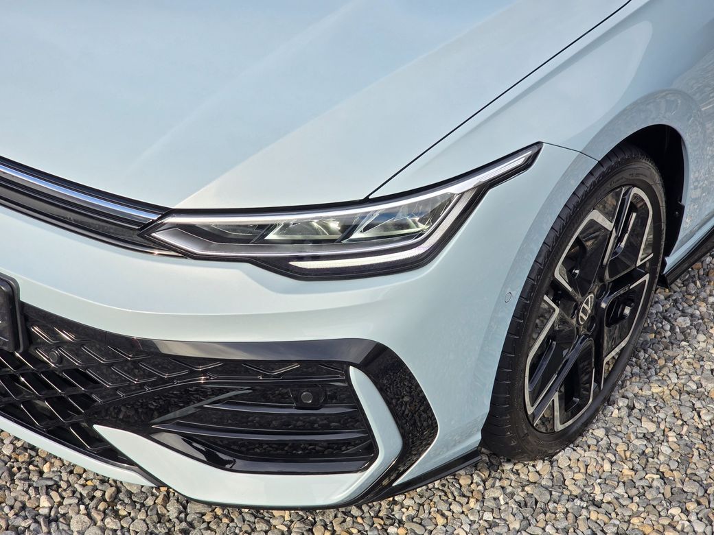 2025 Volkswagen Golf