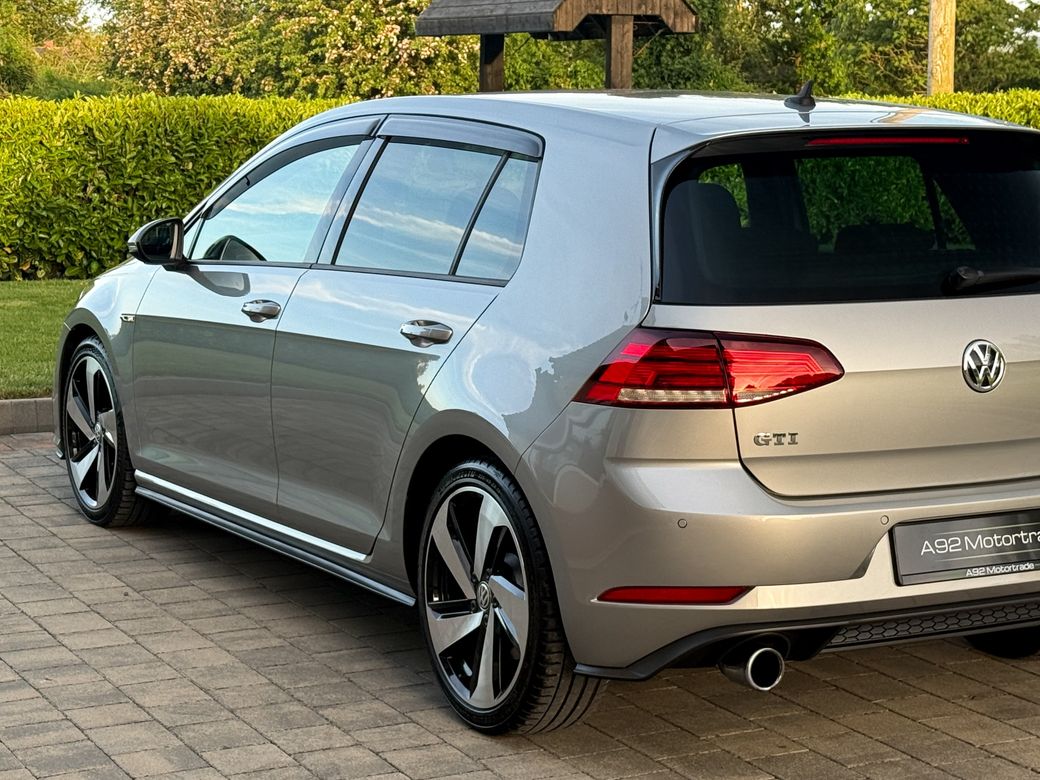 2017 Volkswagen Golf