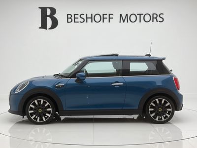 2024 Mini Hatch