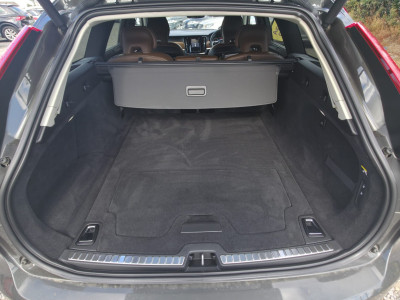 2020 Volvo V90