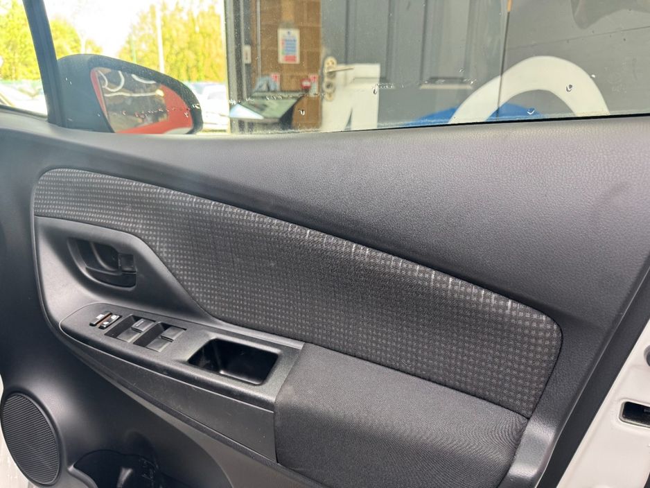 2019 Toyota Vitz