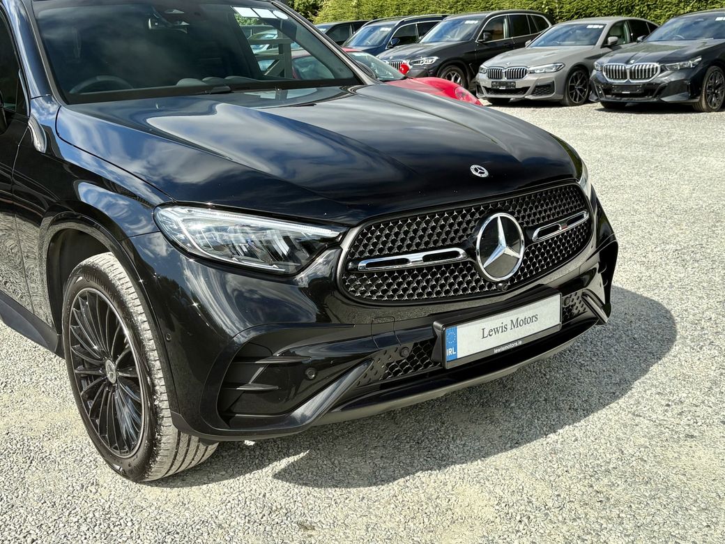 2025 Mercedes-Benz GLC Class