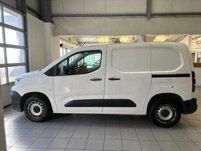 2021 Peugeot Partner