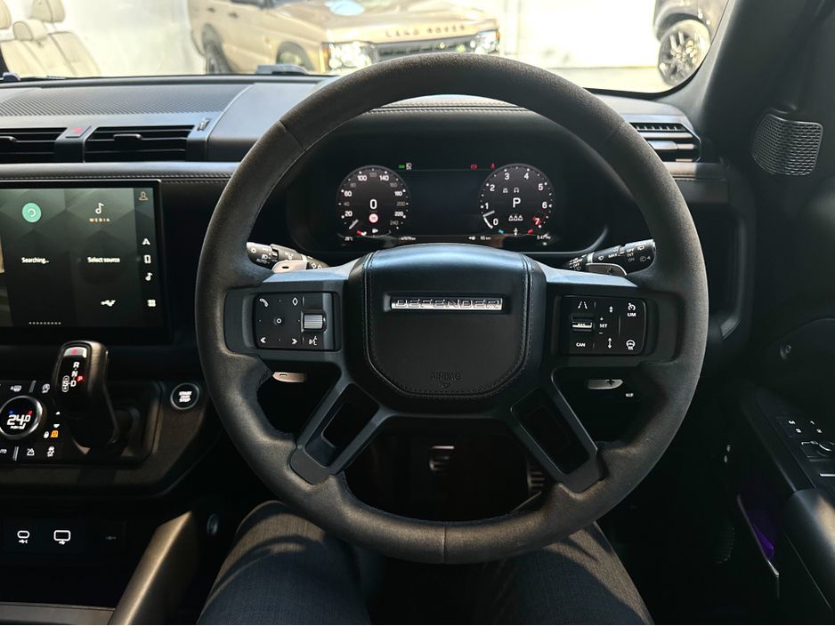 2022 Land Rover Defender