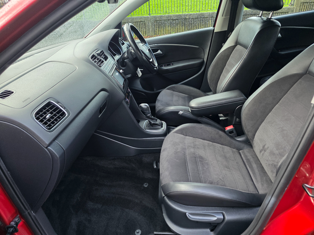 2017 Volkswagen Polo