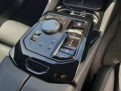 2024 BMW 520