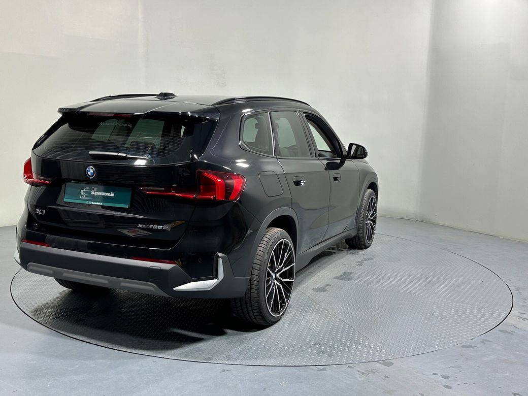 2023 BMW X1