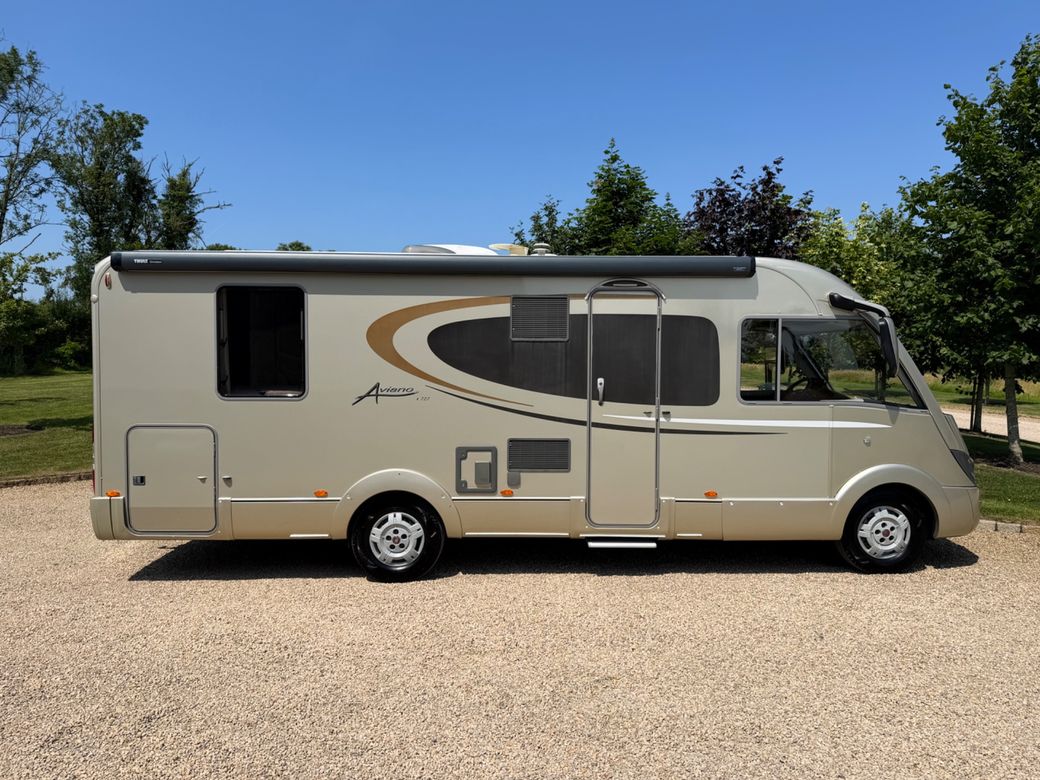 2014 BURSTNER AVIANO i727 R.H.D MANUAL C1 REQUIRED