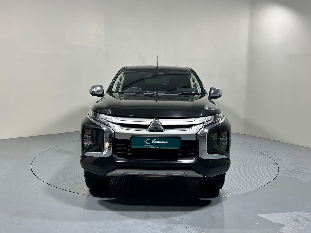 2020 Mitsubishi L200