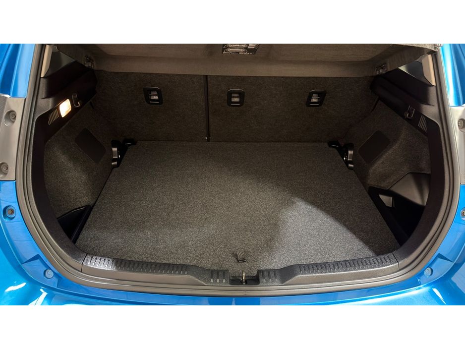 2017 Toyota Auris