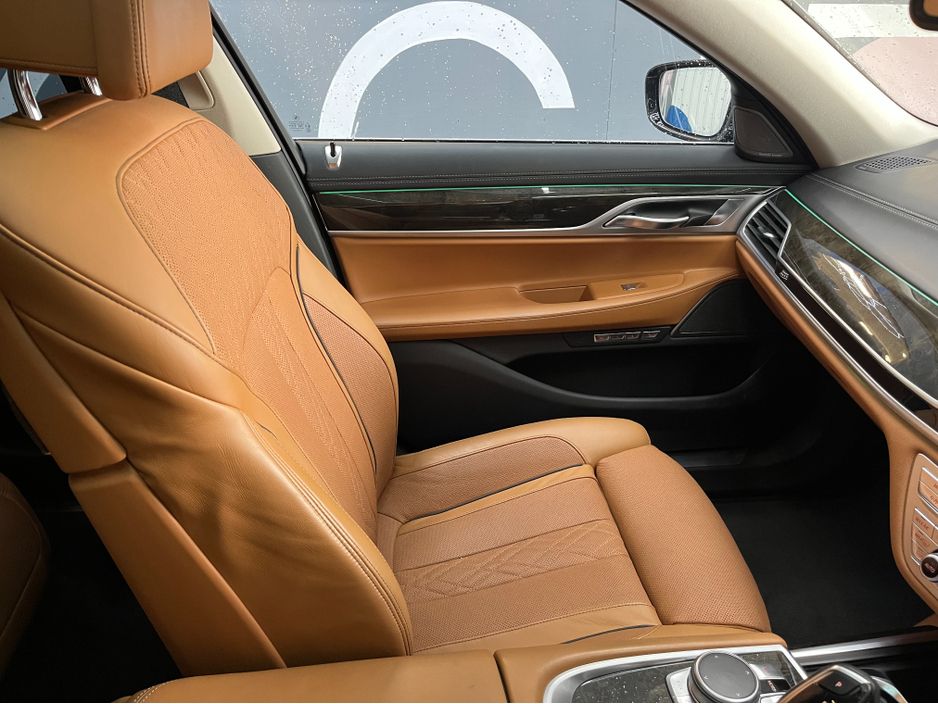2016 BMW 7 Series