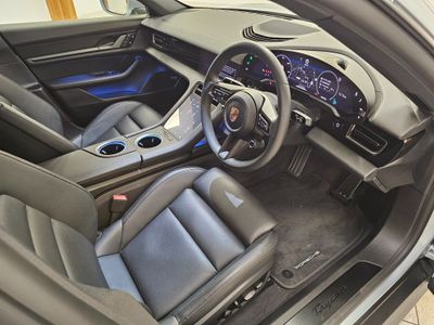 2025 Porsche Taycan