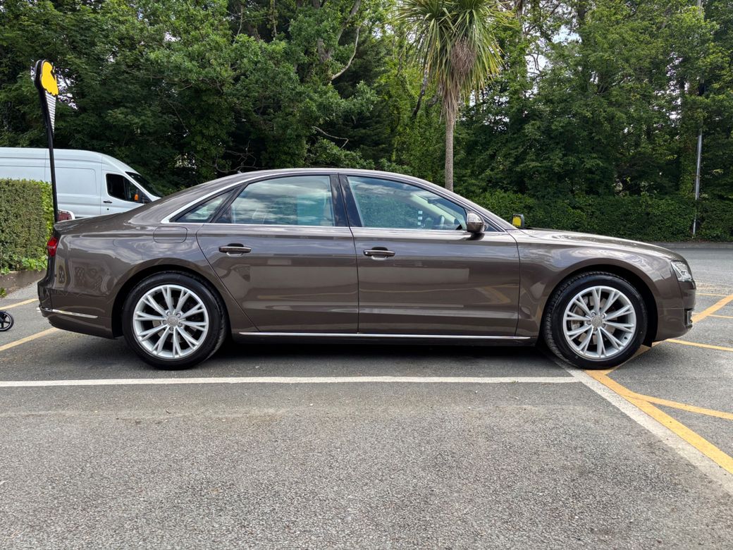 2016 Audi A8