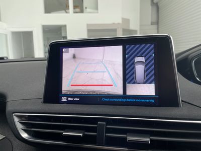 2021 Peugeot 5008