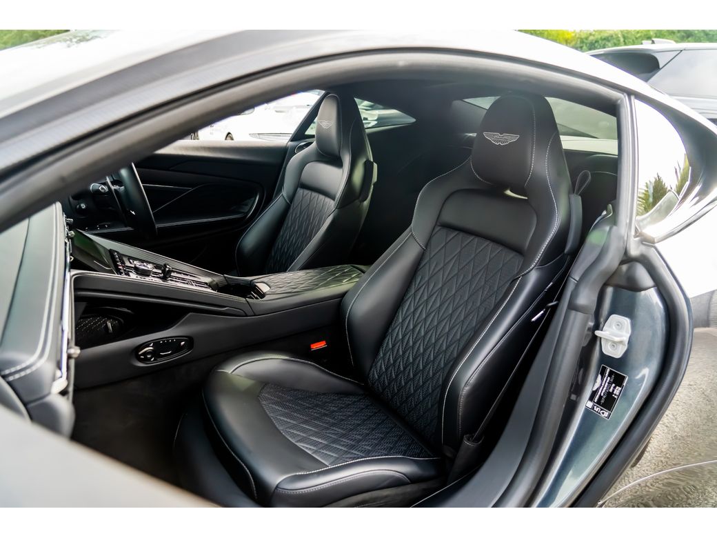 2024 Aston Martin DB12