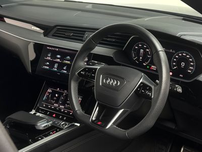 2023 Audi Q8 e-tron