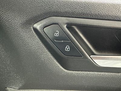 2025 Volkswagen T-Roc