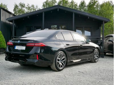 2024 BMW i5