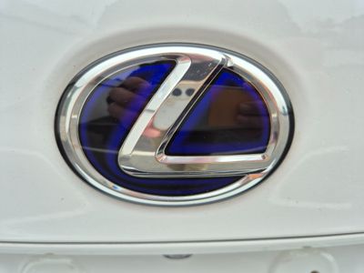 2017 Lexus IS 300h