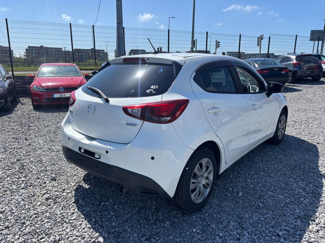 2017 Mazda Demio