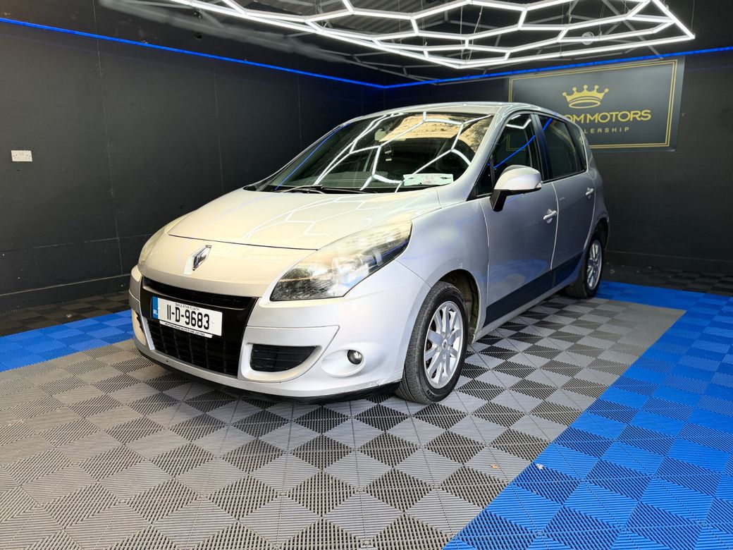 2011 Renault Scenic