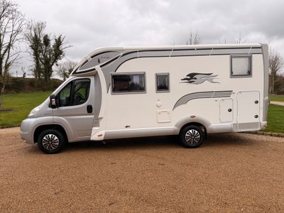 2016 LAIKA ECOVIP 309 LOW PROFILE R.H.D