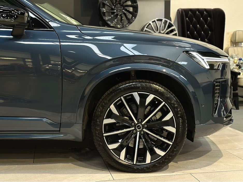 2025 Volvo XC90