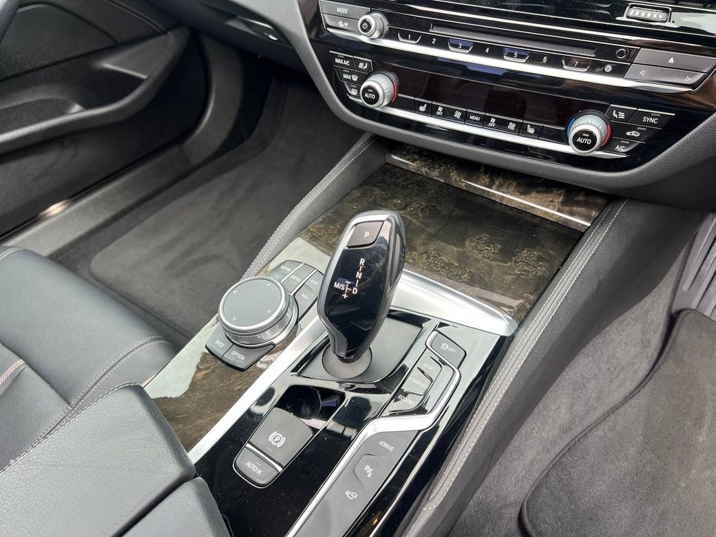 2017 BMW 5 Series