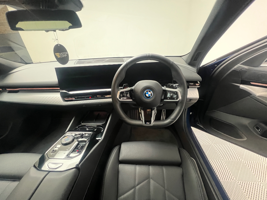 2025 BMW 5 Series