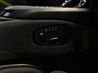 2024 Aston Martin Vantage