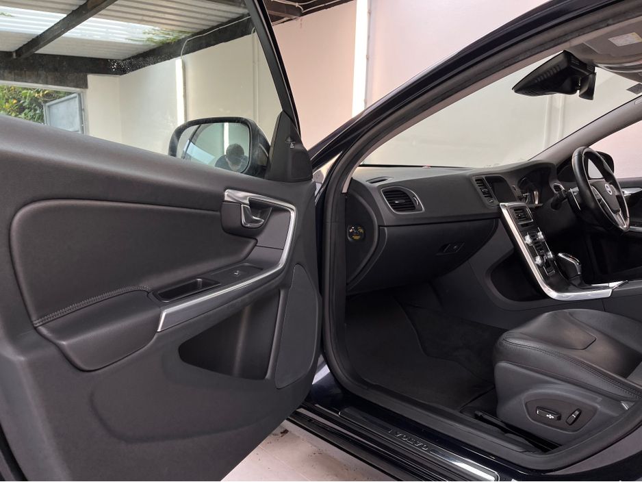 2016 Volvo S60