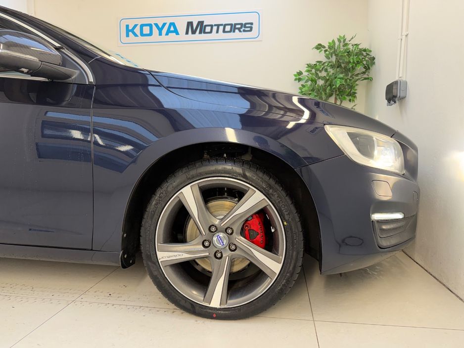 2017 Volvo V60
