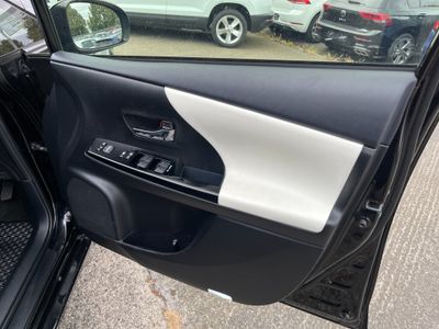2018 Toyota Prius Alpha