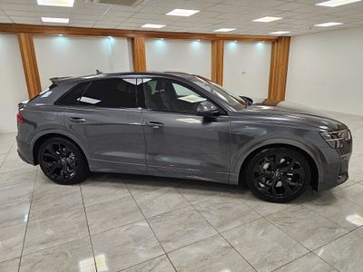 2025 Audi Q8