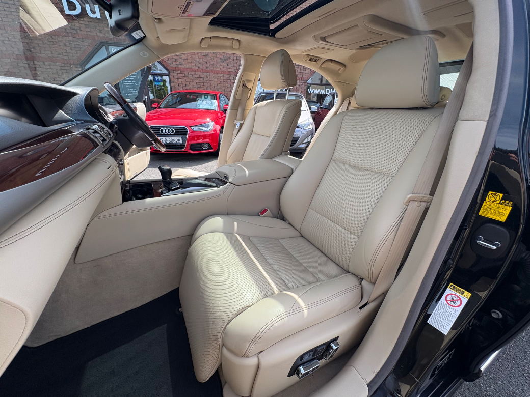 2015 Lexus LS