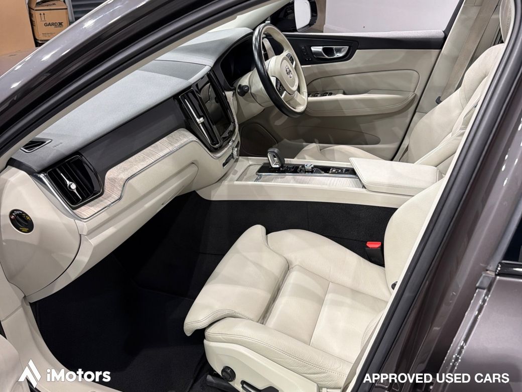 2023 Volvo XC60