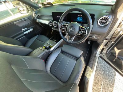 2023 Mercedes-Benz EQB