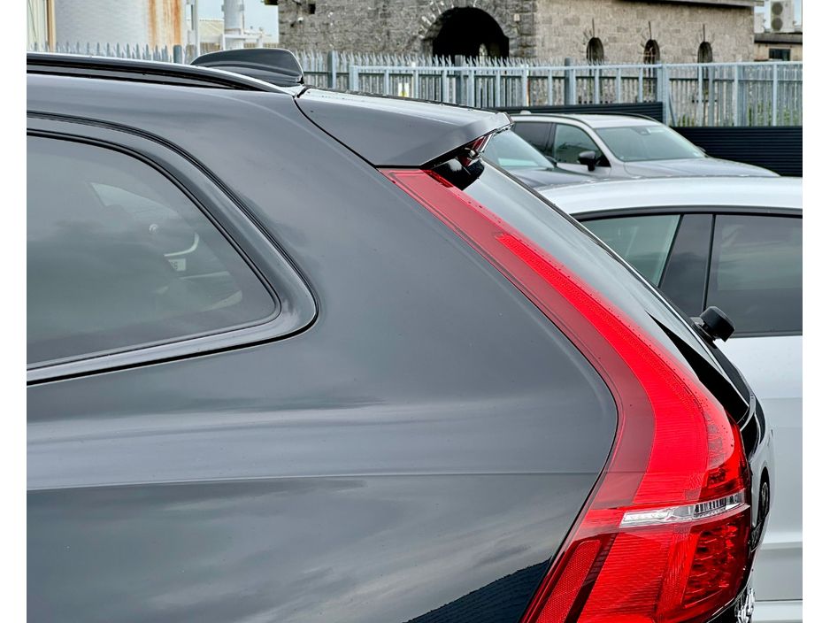 2025 Volvo XC60