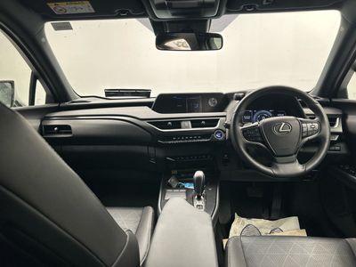 2021 Lexus UX 250H